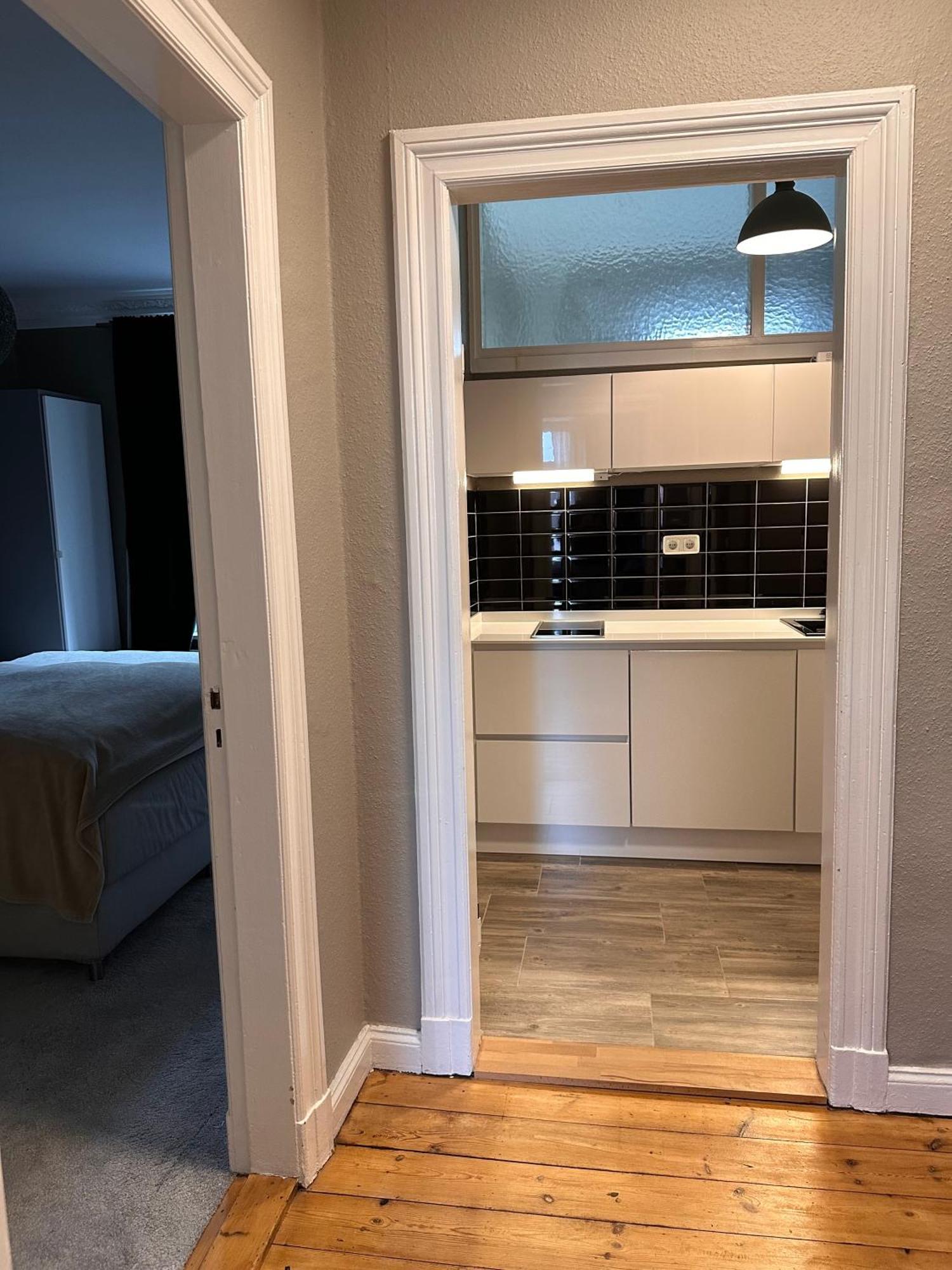 Moderner Altbaucharme In Zentraler Lage Apartment Kiel Luaran gambar